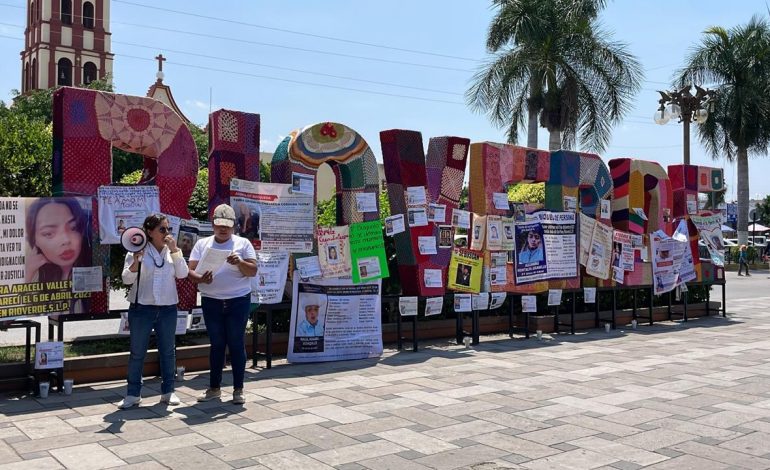  Familias de la zona Media de SLP marchan y piden justicia por sus desaparecidos
