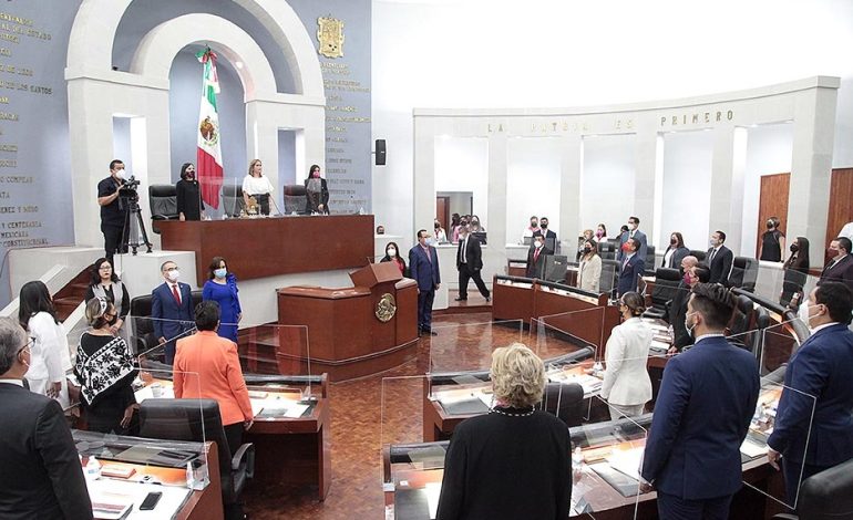  Retiran multa a Directiva del Congreso de SLP