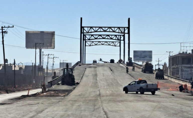  Trabajan a marchas forzadas por la conclusión del puente en la Rioverde