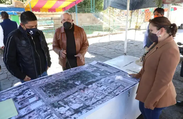  Gallardo critica al INAH por no autorizarle obras en la Alameda