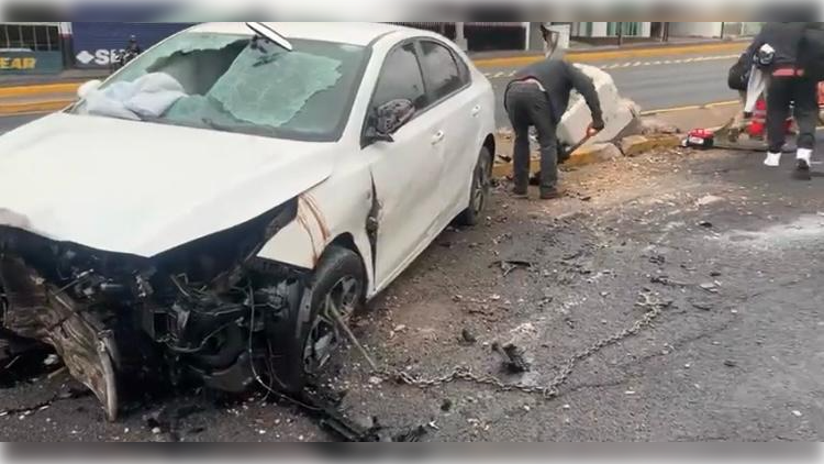  Aumentan accidentes en la Salvador Nava ante falta de muro de contención