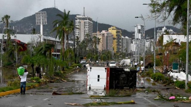  UASLP y DIF estatal inician colecta de víveres para damnificados por “Otis” en Guerrero