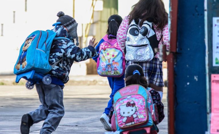  Ausentismo escolar alcanza el 10% en SLP durante temporada invernal