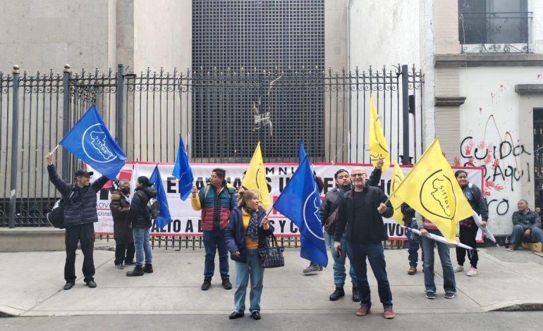  SITTGE tomó la Segob para denunciar abusos del Gobierno estatal