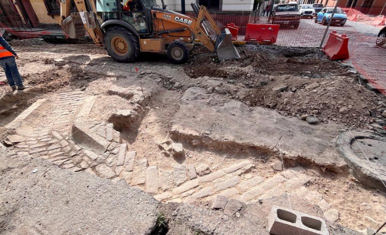  Hallazgo de vestigios no retrasará obra en Calzada de Guadalupe: Galindo
