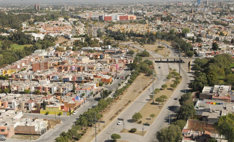  Crecimiento urbano irregular aumenta problemáticas como la escasez de agua