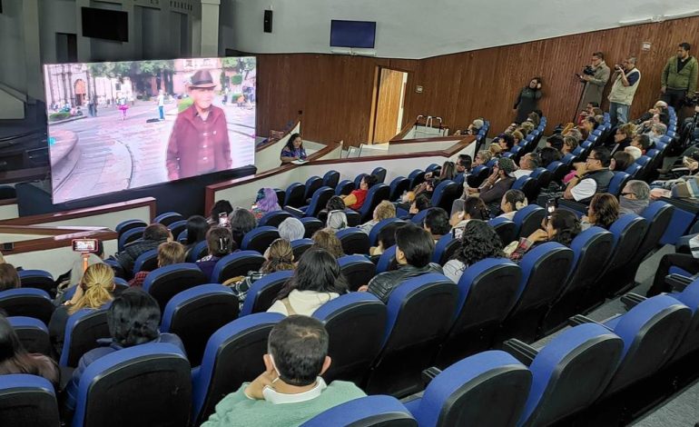  Estrenan cortometraje “regalos de amor” en SLP para destacar a los adultos mayores