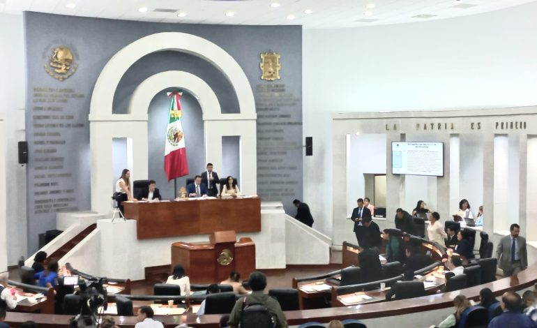  Aprueban reformas al Premio Estatal de Periodismo de SLP