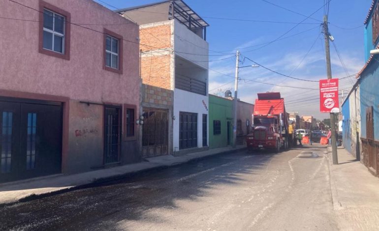  Habitantes de la Julián Carrillo exigen al Ayuntamiento terminar obra inconclusa