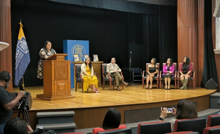  Entregan nueva presea Martha Miranda Castro a mujeres destacadas de la UASLP