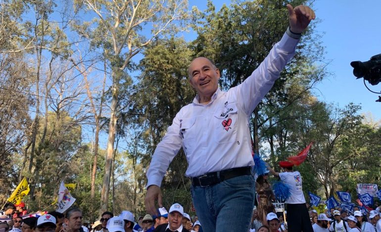  Inicia la campaña de Galindo por la reelección