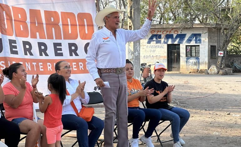  Candidato de MC a la alcaldía de Rioverde denuncia acoso policial