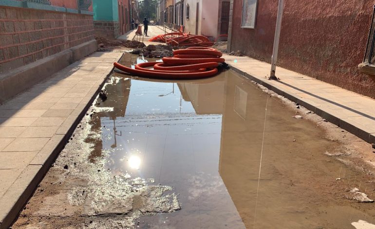  A casi un año de iniciar, autoridades siguen sin coordinarse en obra de San Miguelito