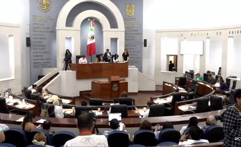  Eligen a nuevo presidente y comisionada de la CEGAIP