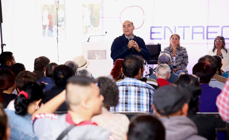  Galindo promete diálogo con vecinos que piden movilidad segura en Alpes