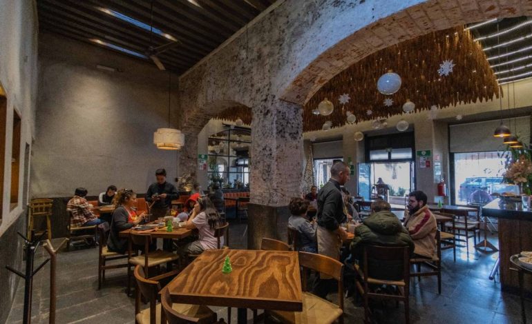  Restauranteros registraron bajo flujo de clientes en vacaciones de verano