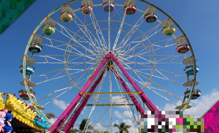  Mujer muere tras caer de rueda de la fortuna en la Fenapo