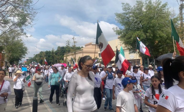  (VIDEO) “En defensa de las instituciones”, vuelven a marchar en SLP contra la reforma judicial