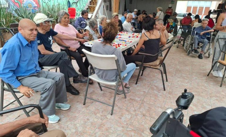  Adultos mayores en el trabajo informal: una forma de vivir con independencia