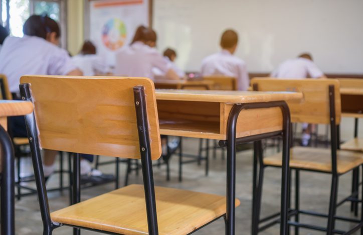  Deserción escolar afecta a preparatorias municipales