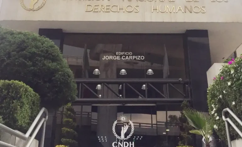  Tribunal ordena a la CNDH revisar quejas rechazadas en SLP