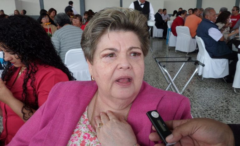  Bernardina Lara Argüelles, dueña del SUTSGE por 4 años más