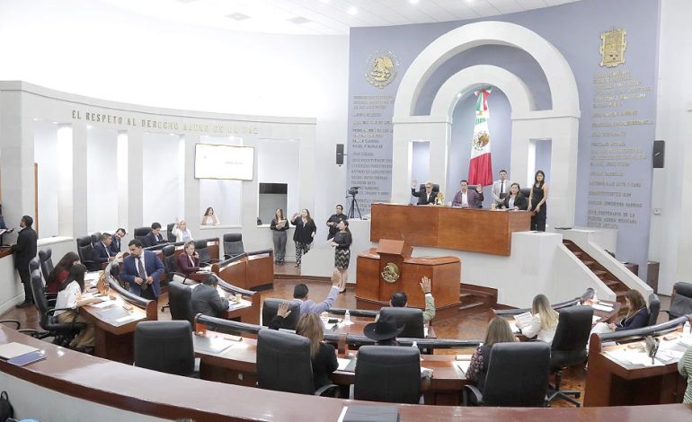  El Congreso aprueba la venta de palcos de la Arena Potosí