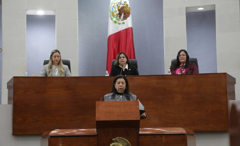  Comparece García Cázares ante el Congreso de SLP