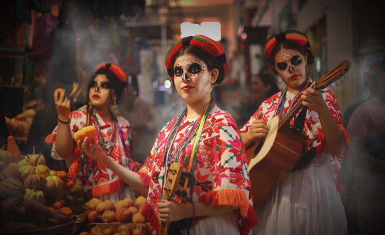  Fotografía, huapangos y Día de Muertos: un homenaje a San Luis Potosí