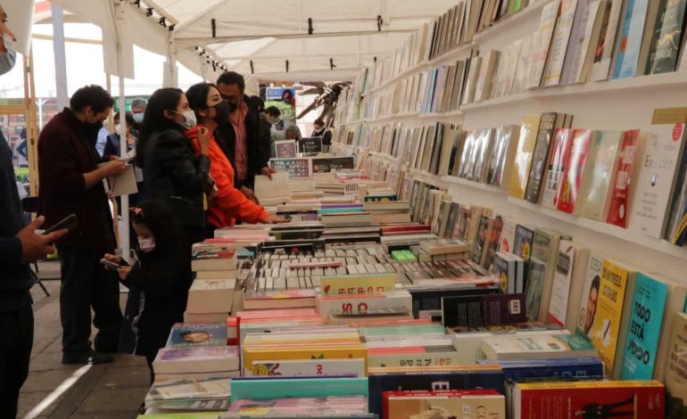  Feria del Libro de la UASLP cambió de sede por falta de espacio