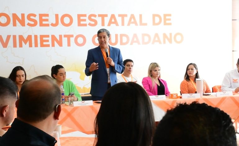  Movimiento Ciudadano entrega secretarías del partido a excandidatos