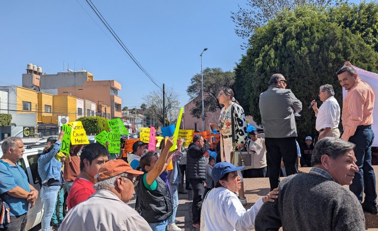  Denuncian crisis en el sistema de salud: desabasto, corrupción y represalias