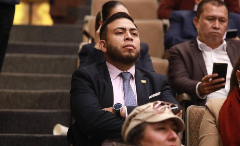  En Morena “estamos recibiendo pura basura”, denuncia el diputado Gabino Morales