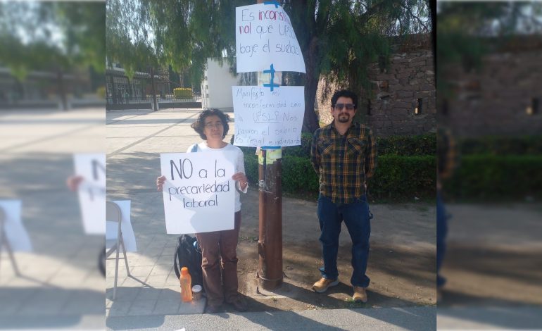  Maestros de la UPSLP se manifiestan por reducción salarial