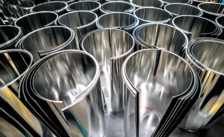  Aranceles al acero y aluminio amenazan inversiones y empleo en el Estado: empresarios