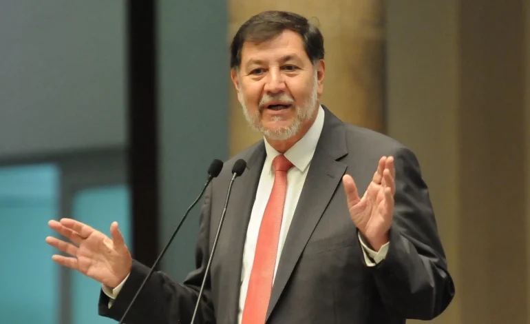  Reforma contra el nepotismo se aprobará en el Senado y será una lección para todos: Fernández Noroña