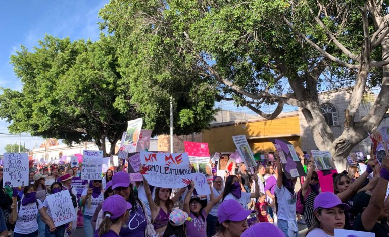  Marcha del 8M en SLP es apartidista y autogestiva: colectivas