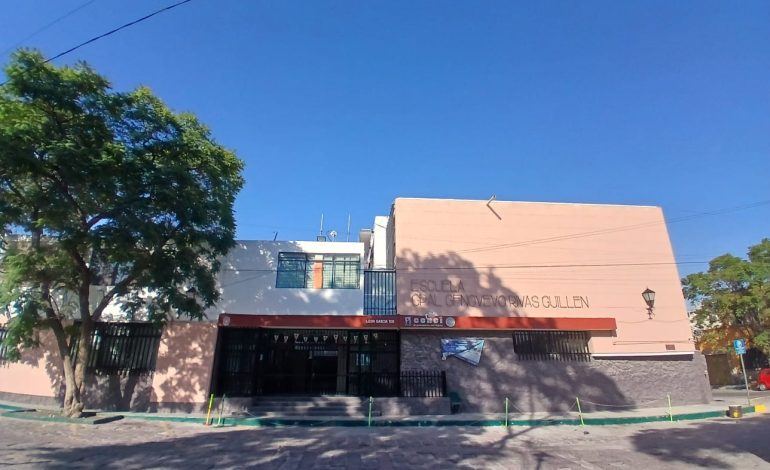  Primaria niega encubrimiento en caso de profesor acusado de conductas inapropiadas