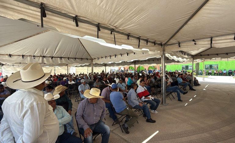  Eligen nuevos integrantes de órganos de representación ejidal en La Pila