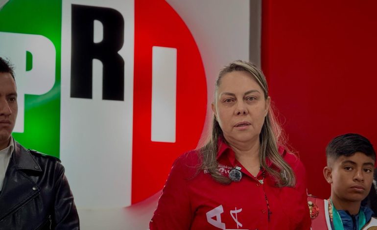  Destituyen a consejeros políticos del PRI contrarios a la dirigencia