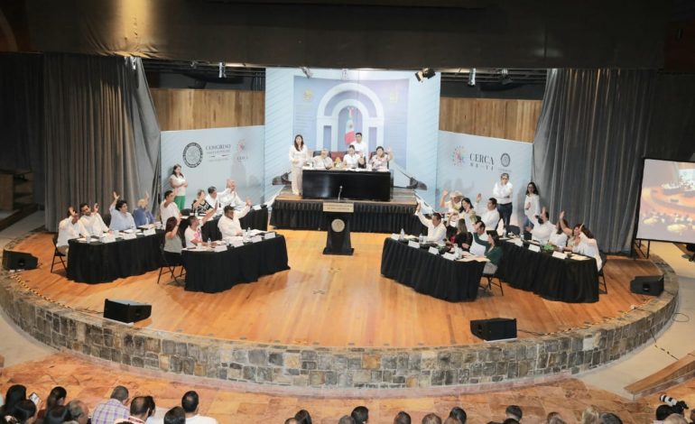  Congreso exhorta a autoridades para que atienda caso de notario acusado de violencia