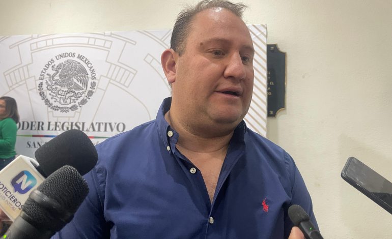  Por no aprobar solicitud de crédito retuvieron pagos a regidores de Rioverde