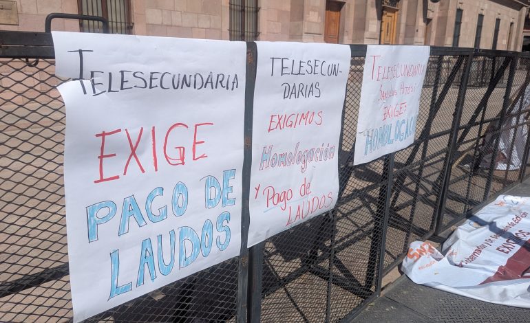  Maestros de Telesecundaria logran acuerdo temporal para homologación salarial