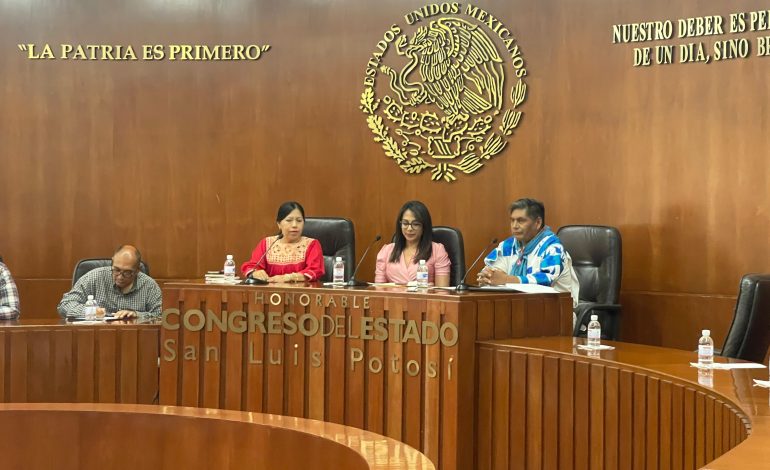  Wixárikas piden presupuesto para proteger al peyote y sus sitios sagrados