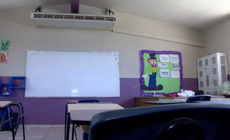  Analizan viabilidad de aires acondicionados en escuelas de la Huasteca
