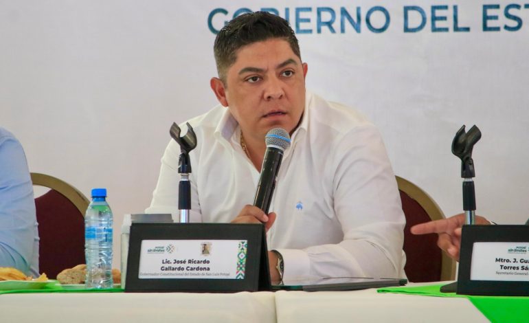  Gallardo se niega a opinar sobre llegada de “Tecmol” al PVEM