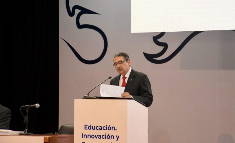  Zermeño entrega primer informe de su segundo periodo; reconoce avances y desafíos para la UASLP