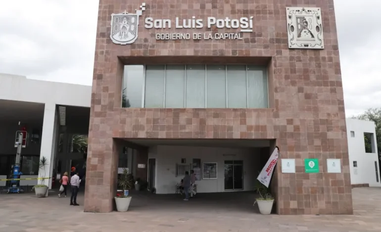  Ayuntamiento de SLP pagó a medio que difundió campaña negra: Ciudadanos Observando