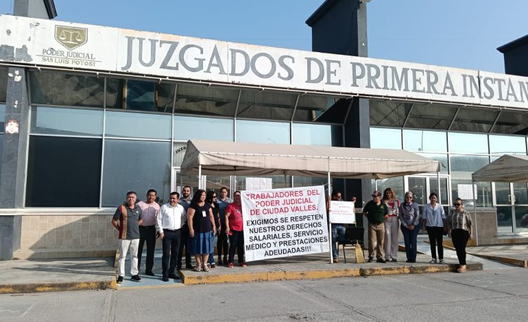  Trabajadores del PJE se manifiestan impagos y adeudos