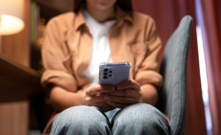  Juez y su esposa ejercen violencia digital contra víctima por expresar su inconformidad con resolución